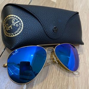 Ray-ban blue aviator flash lenses